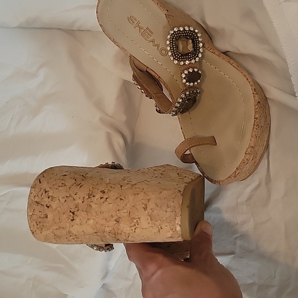 Women's shoes - Picture 3 of 4